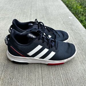 Boys Adidas Tennis Shoes 6.5